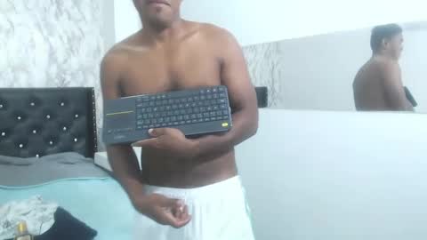 adam_morgan2 online show from September 2025 07:57:02 PM