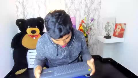 adam_morgan2 online show from March 2026 12:34:01 PM