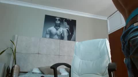 adam_piarse online show from September 2025 03:52:01 AM