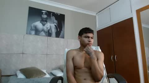 adam_piarse online show from September 2025 03:52:02 AM