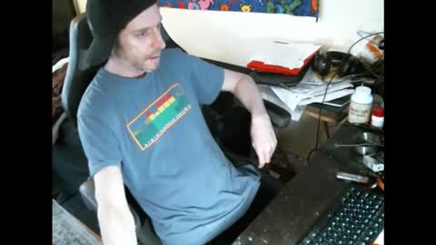 Adam online show from April 2026 06:52:02 PM