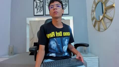 Adams Bobby online show from January 2026 11:24:02 AM