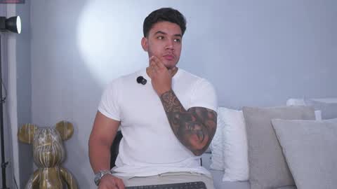 Adan Johns online show from June 2026 12:20:01 PM
