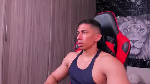 Adan Sin online show from November 2025 05:47:02 PM