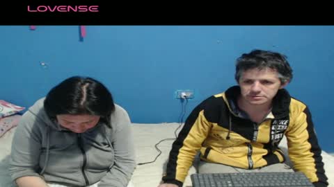Snapshot of adan_y_eva_bk chatting on May 2026 06:36:02 PM Adan and Eva online show from May 2026 06:36:02 PM