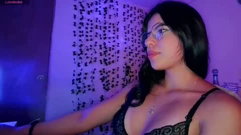 Snapshot of adararose1 chatting on January 2025 05:33:02 PM Adara online show from January 2025 05:33:02 PM