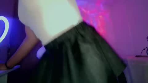 Adara online show from January 2026 07:50:02 PM