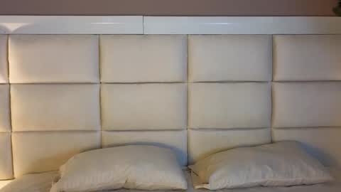 adarasmiith online show from December 2025 02:01:01 PM