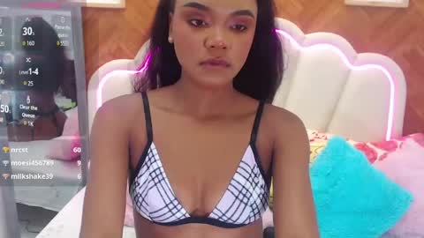 adarose_ online show from May 2026 11:55:01 PM