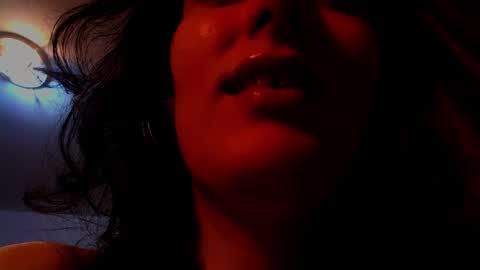 amy        online show from January 2025 11:25:01 AM