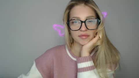 Snapshot of addie_collins chatting on December 2024 10:16:01 AM Kristina online show from December 2024 10:16:01 AM