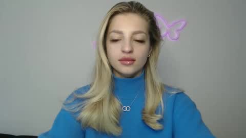 Snapshot of addie_collins chatting on December 2024 12:44:02 PM Kristina online show from December 2024 12:44:02 PM