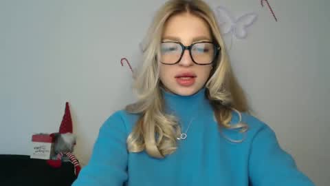 Snapshot of addie_collins chatting on January 2025 09:13:01 AM Kristina online show from January 2025 09:13:01 AM