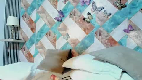 addison_avery online show from July 2026 02:03:01 AM