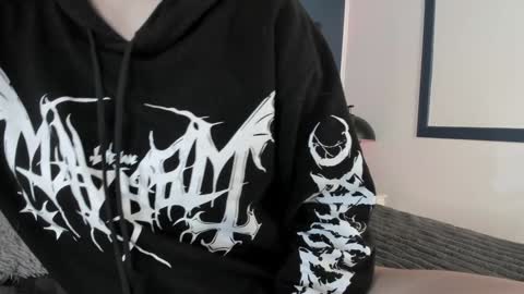 Ade  online show from December 2024 07:38:02 PM