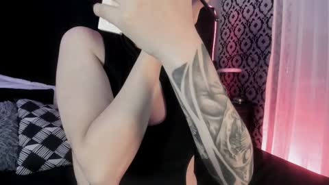 Ade  online show from February 2026 08:04:01 PM