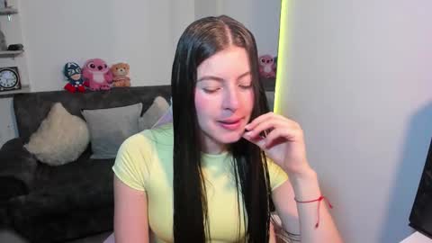 Snapshot of adela_parker chatting on November 2025 07:49:02 PM Adela Parker online show from November 2025 07:49:02 PM