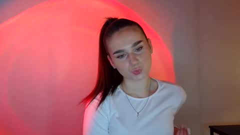 Adele Amore online show from March 2025 08:27:01 AM