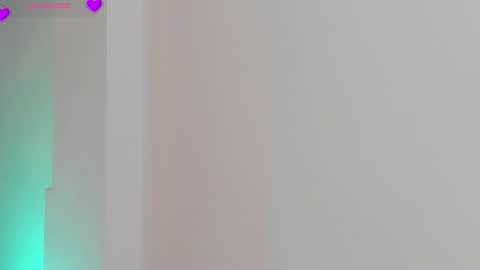 adele cruzz online show from March 2026 08:45:02 PM