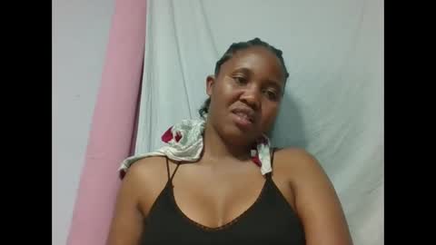 adelealy online show from October 2025 06:41:01 PM