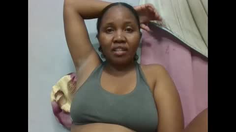 adelealy online show from March 2026 07:08:02 PM