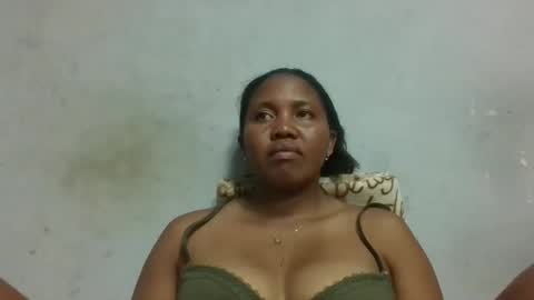 Snapshot of adelealy chatting on May 2026 02:43:01 PM adelealy online show from May 2026 02:43:01 PM