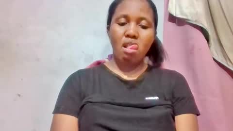 Snapshot of adelealy chatting on May 2026 04:15:02 PM adelealy online show from May 2026 04:15:02 PM