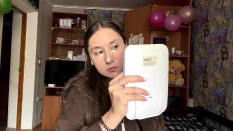 Snapshot of adeleapel chatting on February 2026 10:14:01 AM Poly online show from February 2026 10:14:01 AM