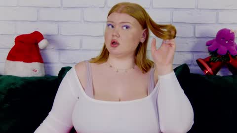 adelemoor online show from December 2024 07:35:02 AM