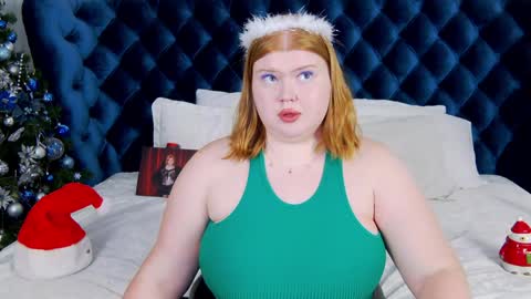 adelemoor online show from December 2024 01:53:02 AM