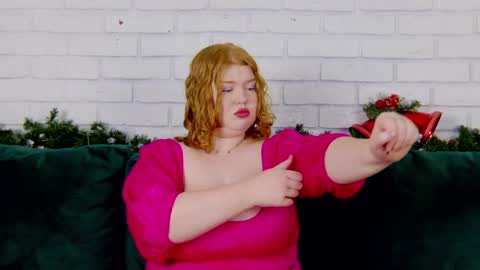 adelemoor online show from January 2025 05:55:01 PM