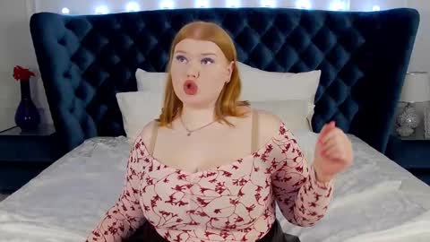 adelemoor online show from February 2025 08:31:01 PM