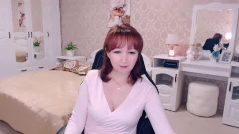 Snapshot of adelemoran chatting on December 2024 07:21:01 PM AdeleMoran online show from December 2024 07:21:01 PM