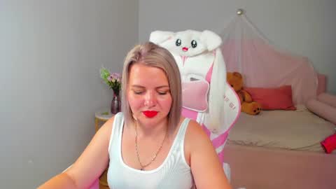 AdeleRavelle online show from July 2026 07:23:02 AM