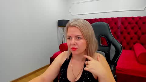 AdeleRavelle online show from July 2026 05:23:01 AM