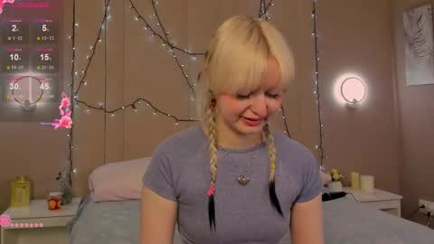 adelesilvy online show from March 2026 01:55:01 AM