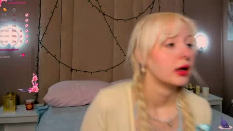 adelesilvy online show from April 2026 01:45:01 AM