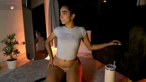 ADELINE online show from April 2026 08:18:01 AM