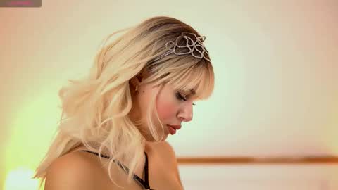 Snapshot of adelineking chatting on October 2025 02:20:02 AM Ade online show from October 2025 02:20:02 AM