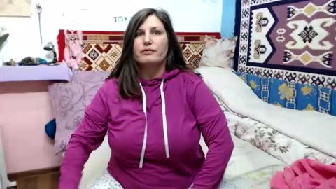 adelinemilf online show from February 2026 10:32:02 AM