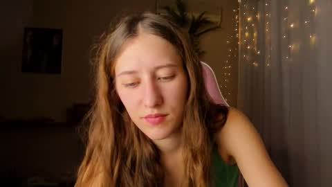 Adell online show from September 2025 09:47:02 PM