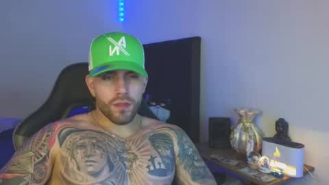 Snapshot of ades_lowe chatting on June 2026 07:20:01 AM Ades online show from June 2026 07:20:01 AM