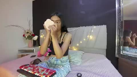 Snapshot of adharaharper chatting on June 2026 02:10:02 PM Adhara online show from June 2026 02:10:02 PM