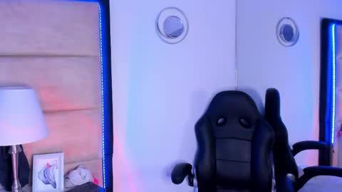 Im Adhara  online show from April 2026 09:38:01 PM