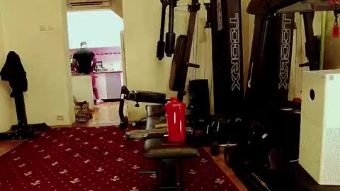 Adonis online show from October 2025 05:31:01 PM