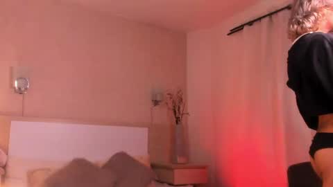 Snapshot of adonisaster chatting on April 2026 05:11:01 AM Adonis online show from April 2026 05:11:01 AM