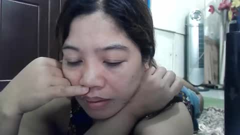 Snapshot of adorable_anna chatting on December 2024 10:38:02 AM annelovesu online show from December 2024 10:38:02 AM