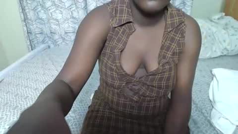 adorarissah online show from February 2026 07:07:01 PM