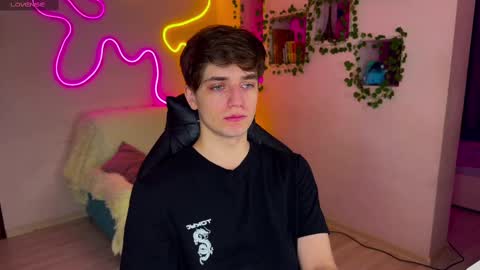 adrean_sofi online show from February 2025 07:12:02 PM