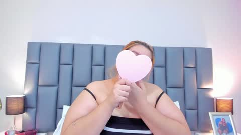 Snapshot of adreeaperez1 chatting on January 2025 11:45:02 AM ANDREA PEREZ online show from January 2025 11:45:02 AM